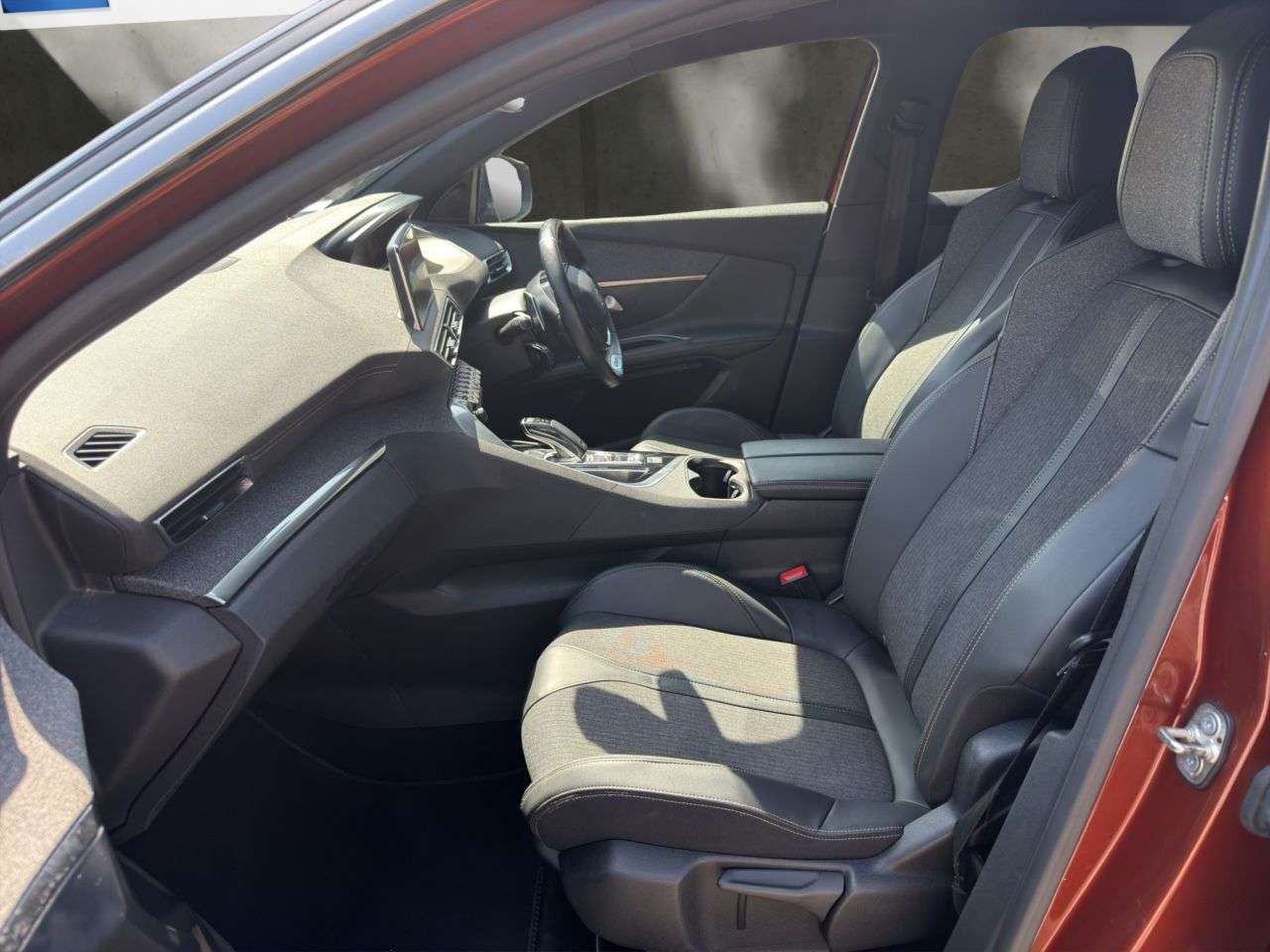 2021 PEUGEOT 3008 2021 PEUGEOT 3008