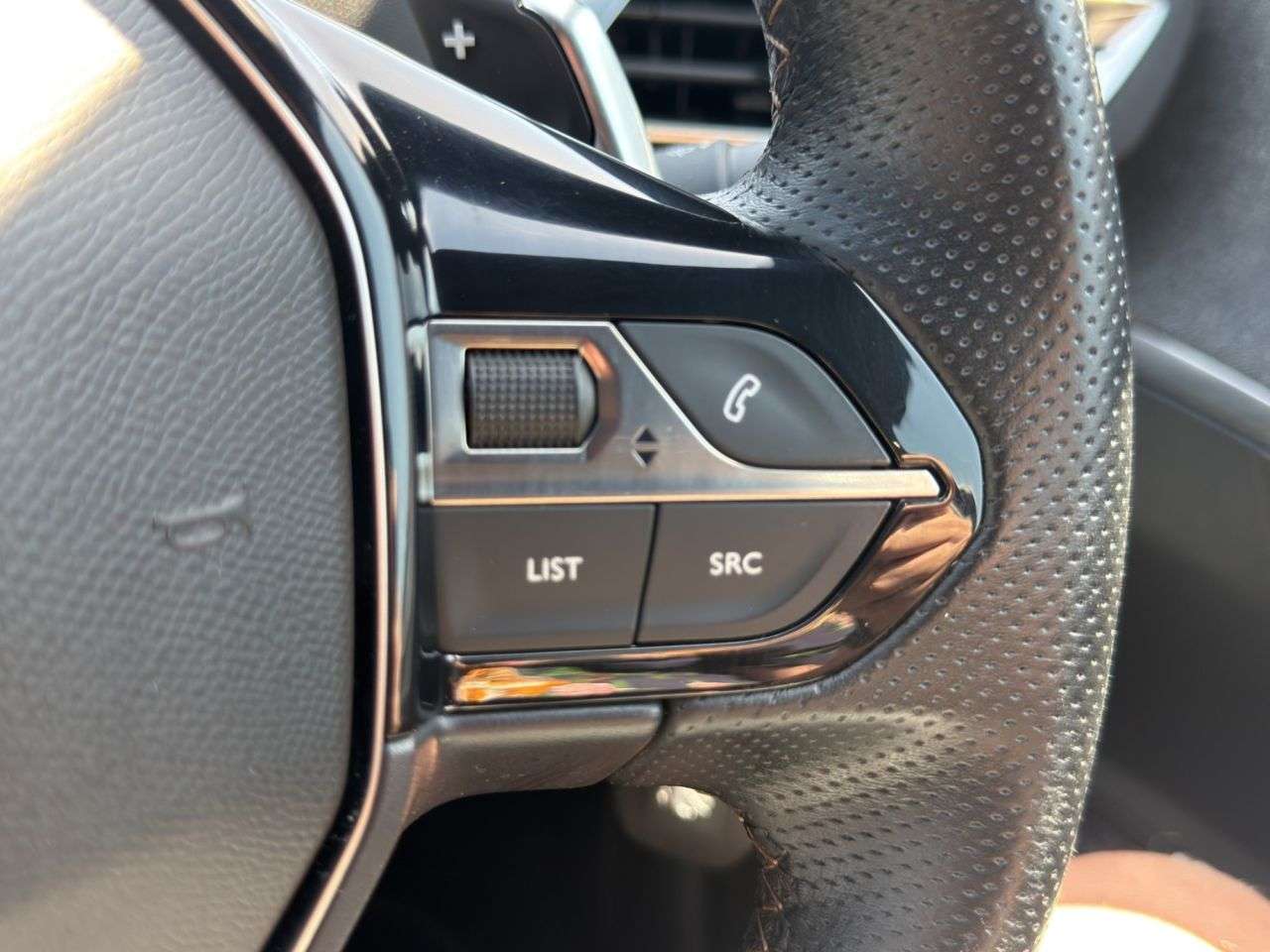 2021 PEUGEOT 3008 2021 PEUGEOT 3008