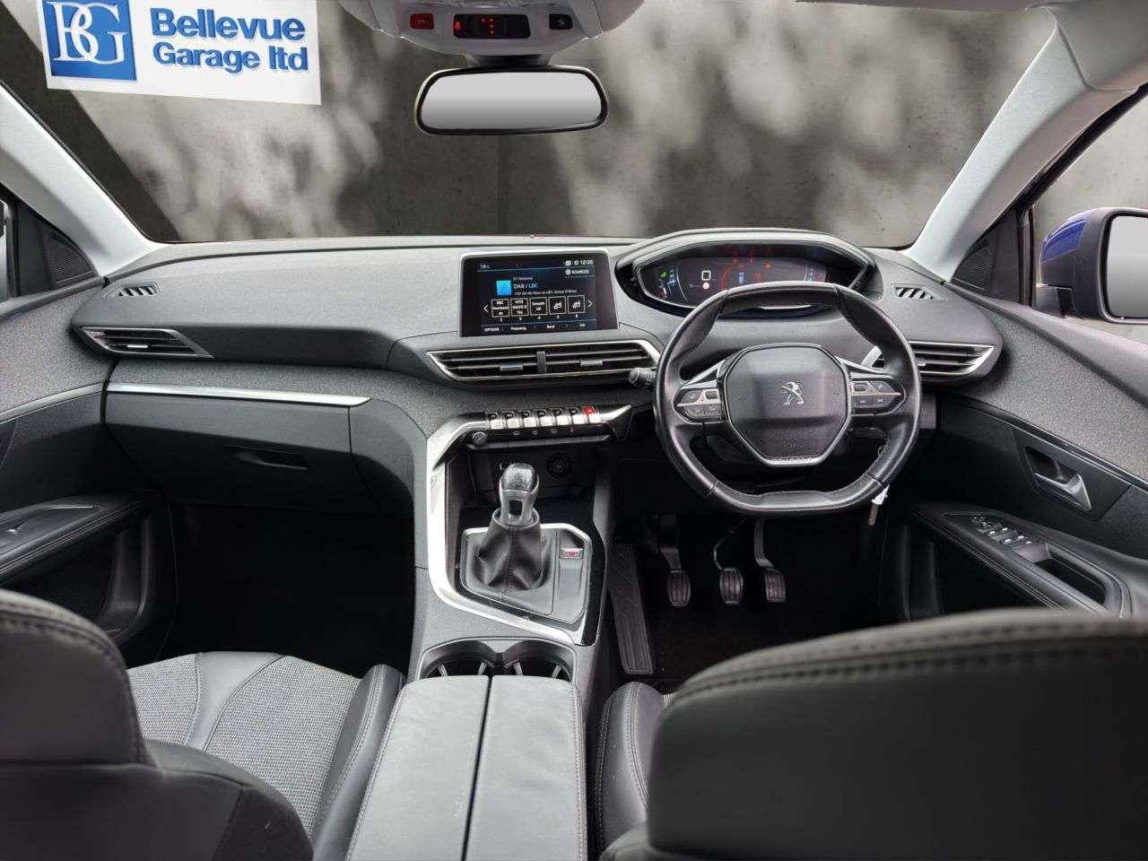 2017 PEUGEOT 3008 2017 PEUGEOT 3008