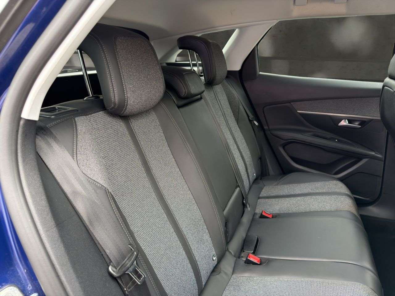 2017 PEUGEOT 3008 2017 PEUGEOT 3008