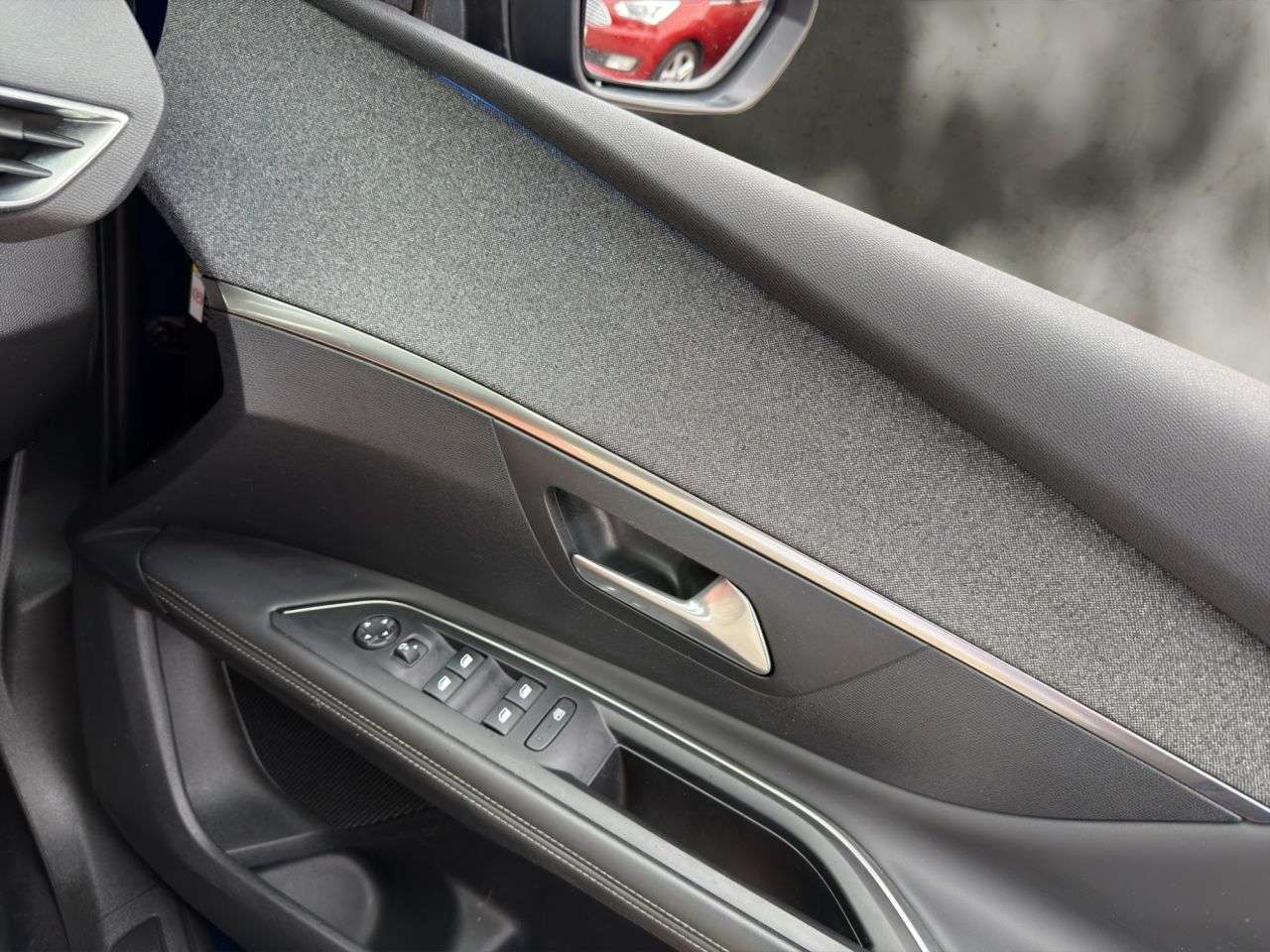 2017 PEUGEOT 3008 2017 PEUGEOT 3008