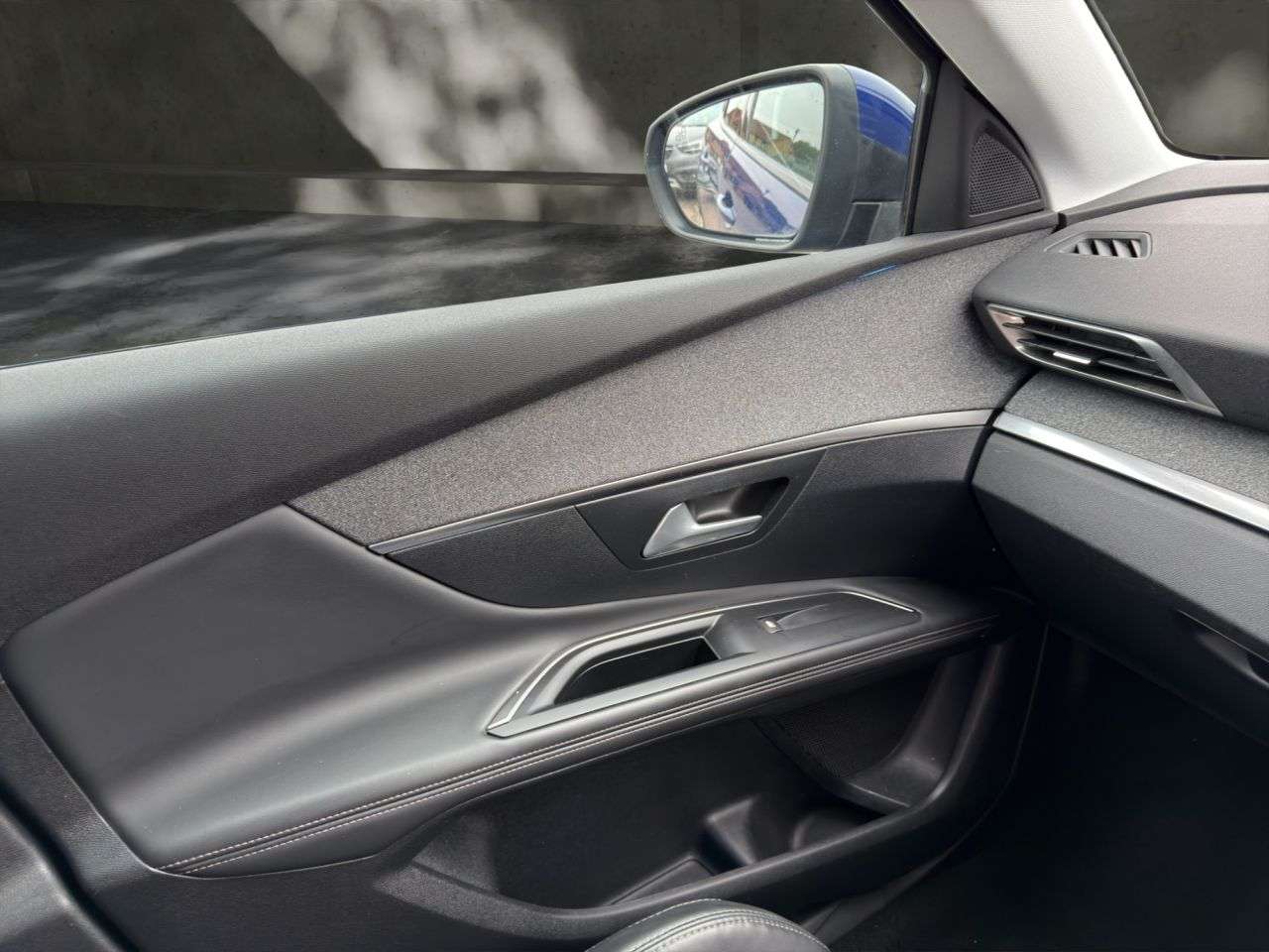 2017 PEUGEOT 3008 2017 PEUGEOT 3008