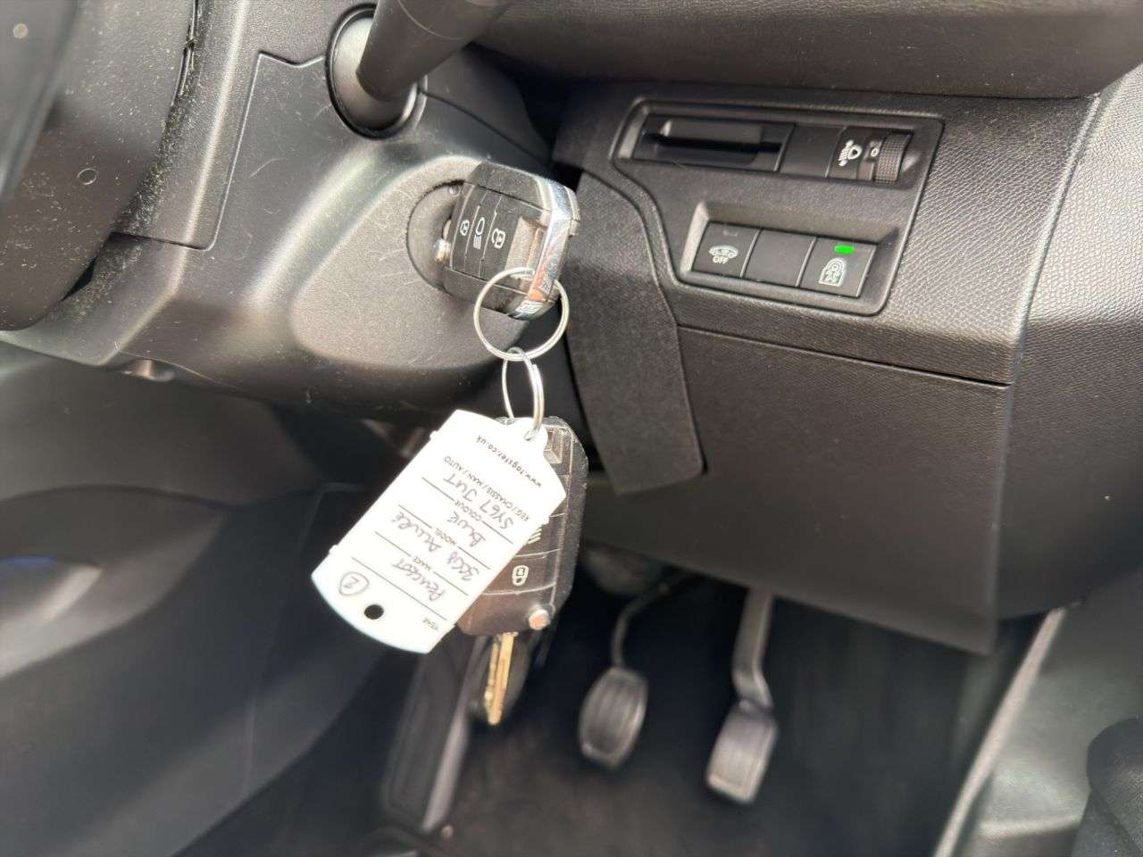 2017 PEUGEOT 3008 2017 PEUGEOT 3008