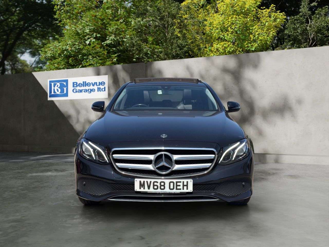 A 2018 MERCEDES-BENZ E CLASS 2.0 E220d SE (Premium) Saloon 4dr Diesel G-Tronic+ 4MATIC Euro 6 (s/s) (194 A 2018 MERCEDES-BENZ E CLASS 2.0 E220d SE (Premium) Saloon 4dr Diesel G-Tronic+ 4MATIC Euro 6 (s/s) (194