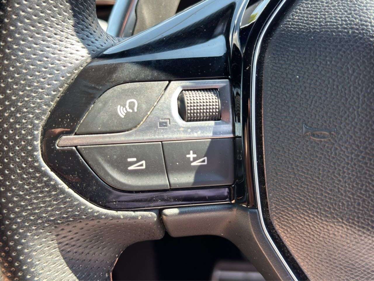 2018 PEUGEOT 3008 2018 PEUGEOT 3008