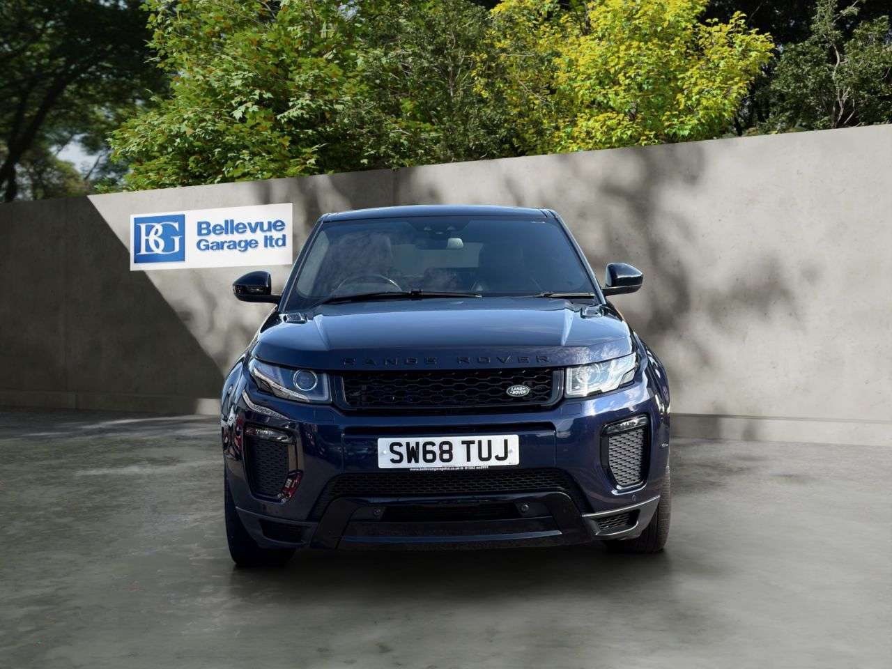 A 2019 LAND ROVER RANGE ROVER EVOQUE 2.0 TD4 HSE Dynamic SUV 5dr Diesel Auto 4WD Euro 6 (s/s) (180 ps) £200 TO S A 2019 LAND ROVER RANGE ROVER EVOQUE 2.0 TD4 HSE Dynamic SUV 5dr Diesel Auto 4WD Euro 6 (s/s) (180 ps) £200 TO S
