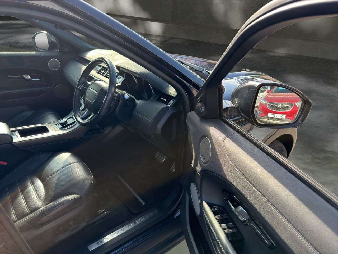 2019 LAND ROVER RANGE ROVER EVOQUE 2019 LAND ROVER RANGE ROVER EVOQUE