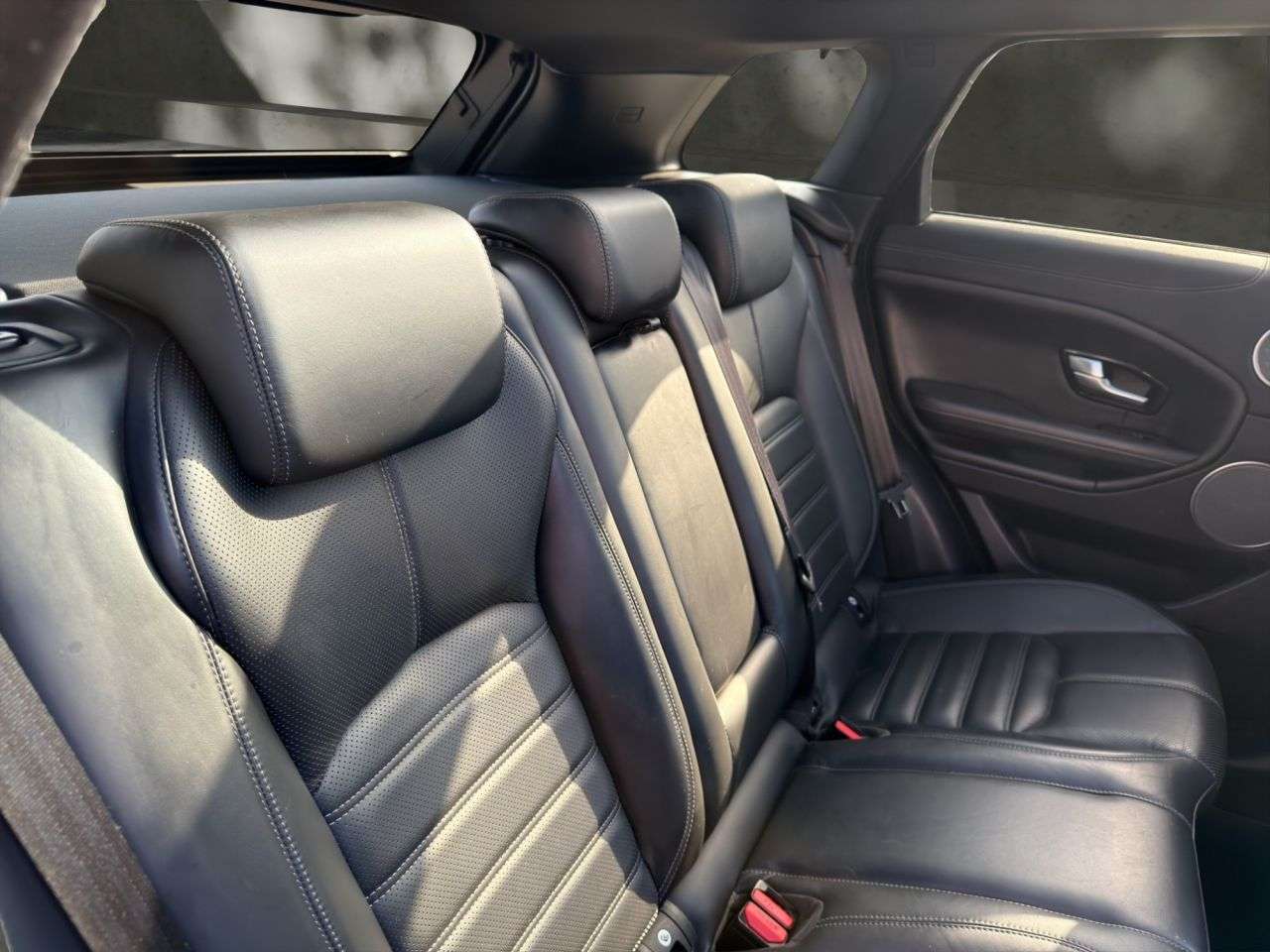 2019 LAND ROVER RANGE ROVER EVOQUE 2019 LAND ROVER RANGE ROVER EVOQUE