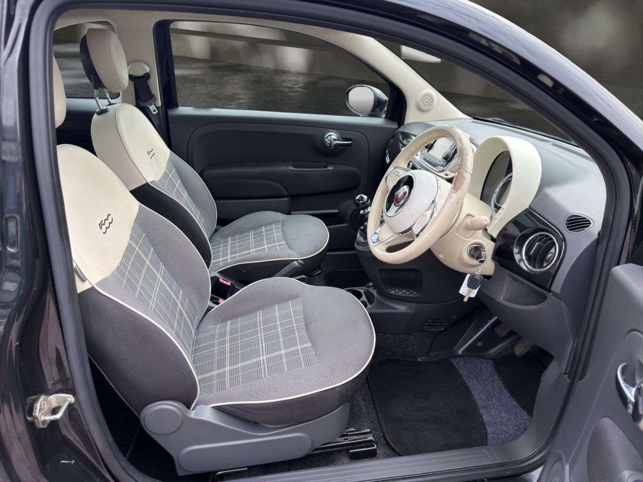 2016 FIAT 500 2016 FIAT 500