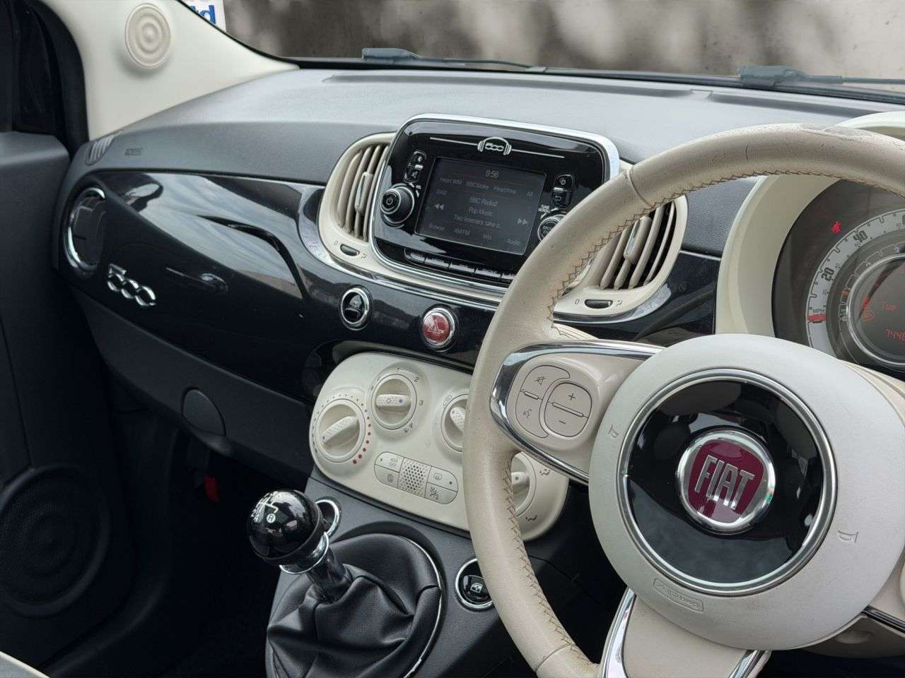 2016 FIAT 500 2016 FIAT 500
