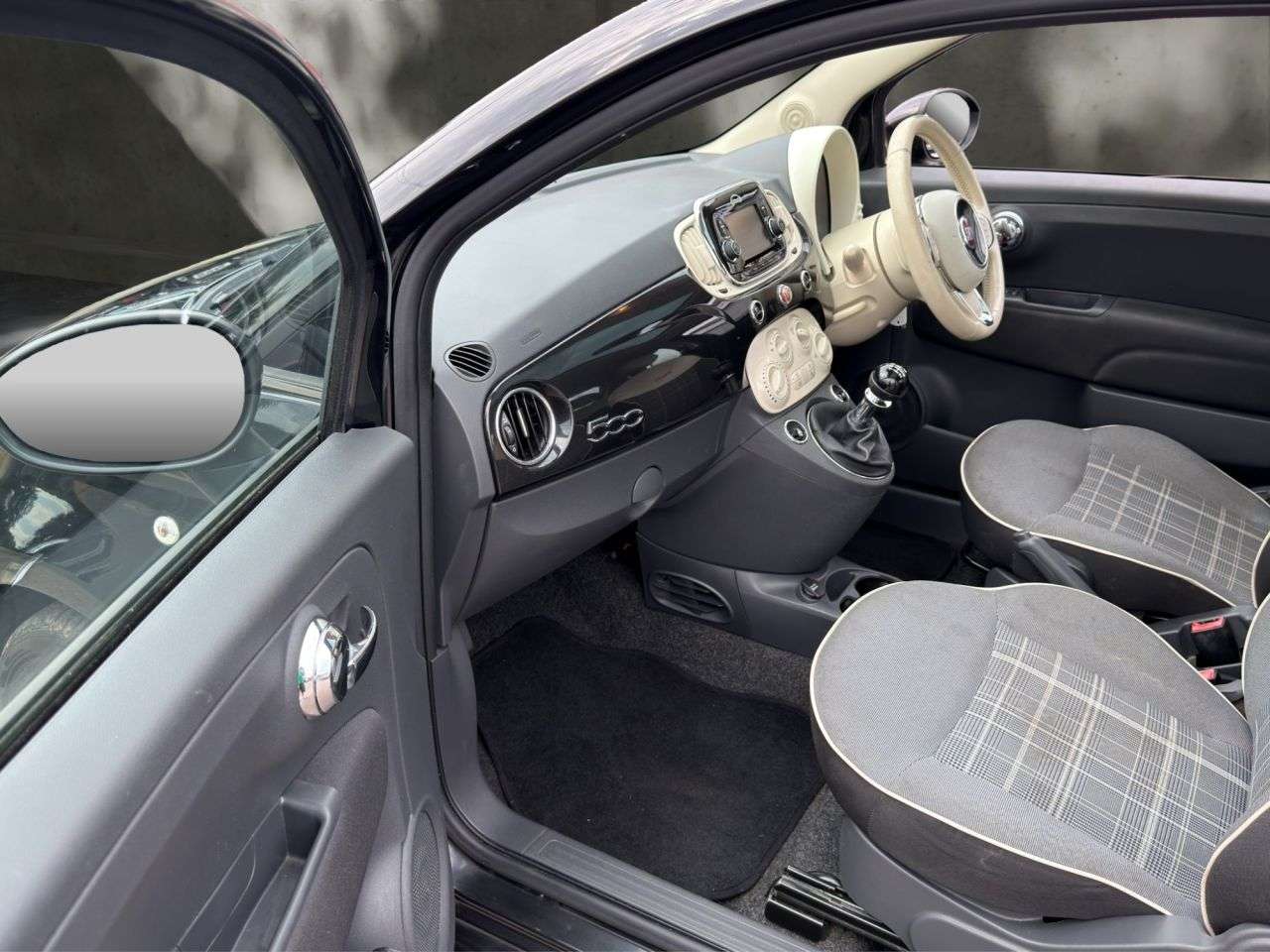 2016 FIAT 500 2016 FIAT 500