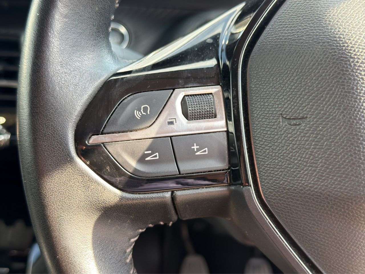 2020 PEUGEOT 208 2020 PEUGEOT 208