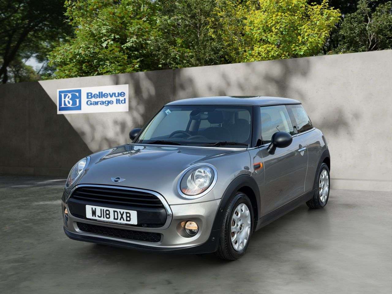 A 2018 MINI HATCH 1.5 One Hatchback 3dr Petrol Steptronic Euro 6 (s/s) (102 ps) £200 TO SECUR A 2018 MINI HATCH 1.5 One Hatchback 3dr Petrol Steptronic Euro 6 (s/s) (102 ps) £200 TO SECUR