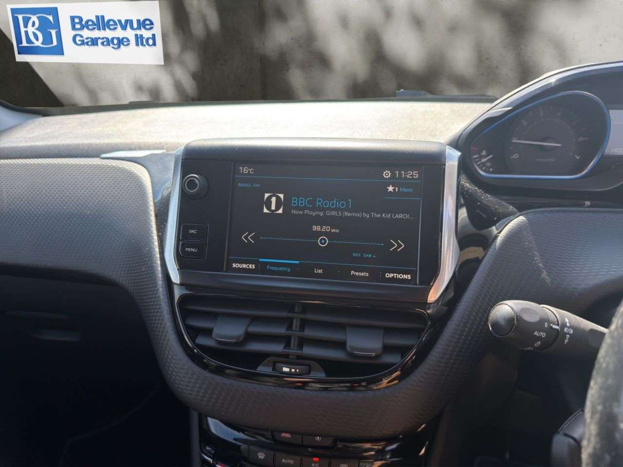 2018 PEUGEOT 2008 2018 PEUGEOT 2008