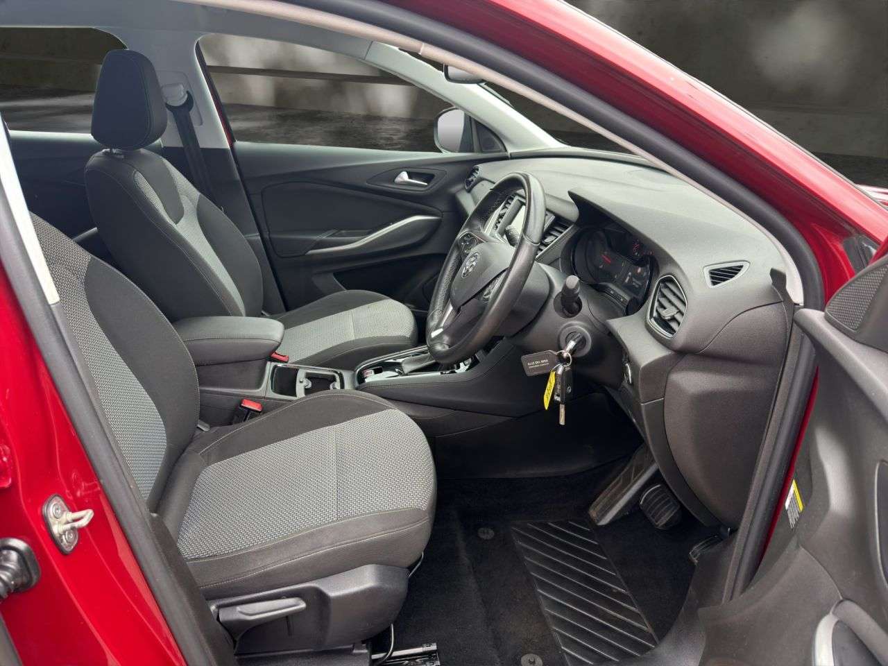 A 2018 VAUXHALL GRANDLAND X 1.6 Turbo D BlueInjection SE SUV 5dr Diesel Auto Euro 6 (s/s) (120 ps) £200 A 2018 VAUXHALL GRANDLAND X 1.6 Turbo D BlueInjection SE SUV 5dr Diesel Auto Euro 6 (s/s) (120 ps) £200