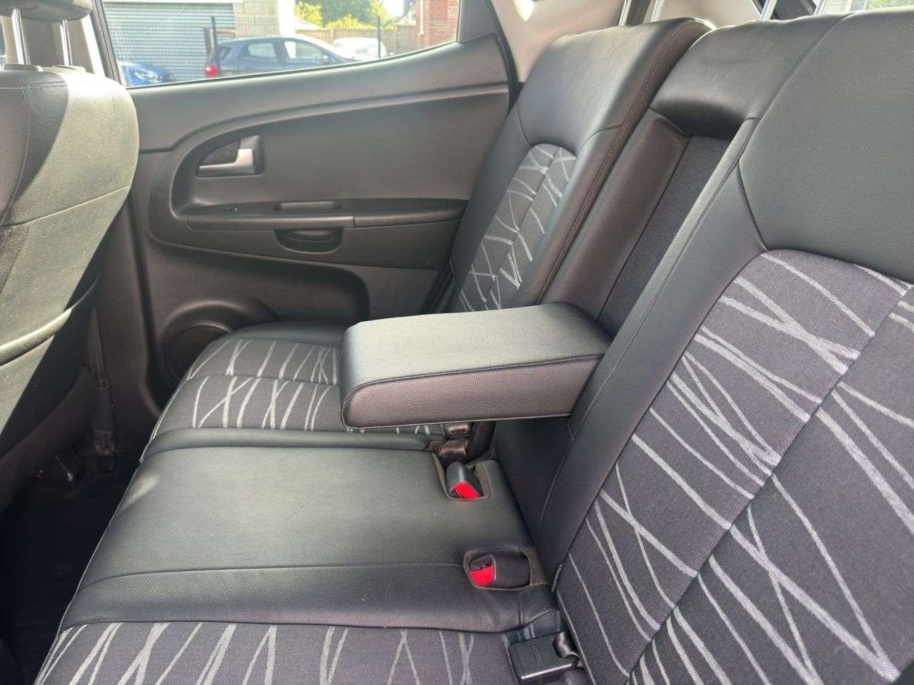 2016 KIA VENGA 2016 KIA VENGA