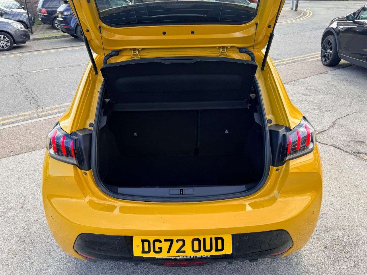 2022 PEUGEOT 208 2022 PEUGEOT 208