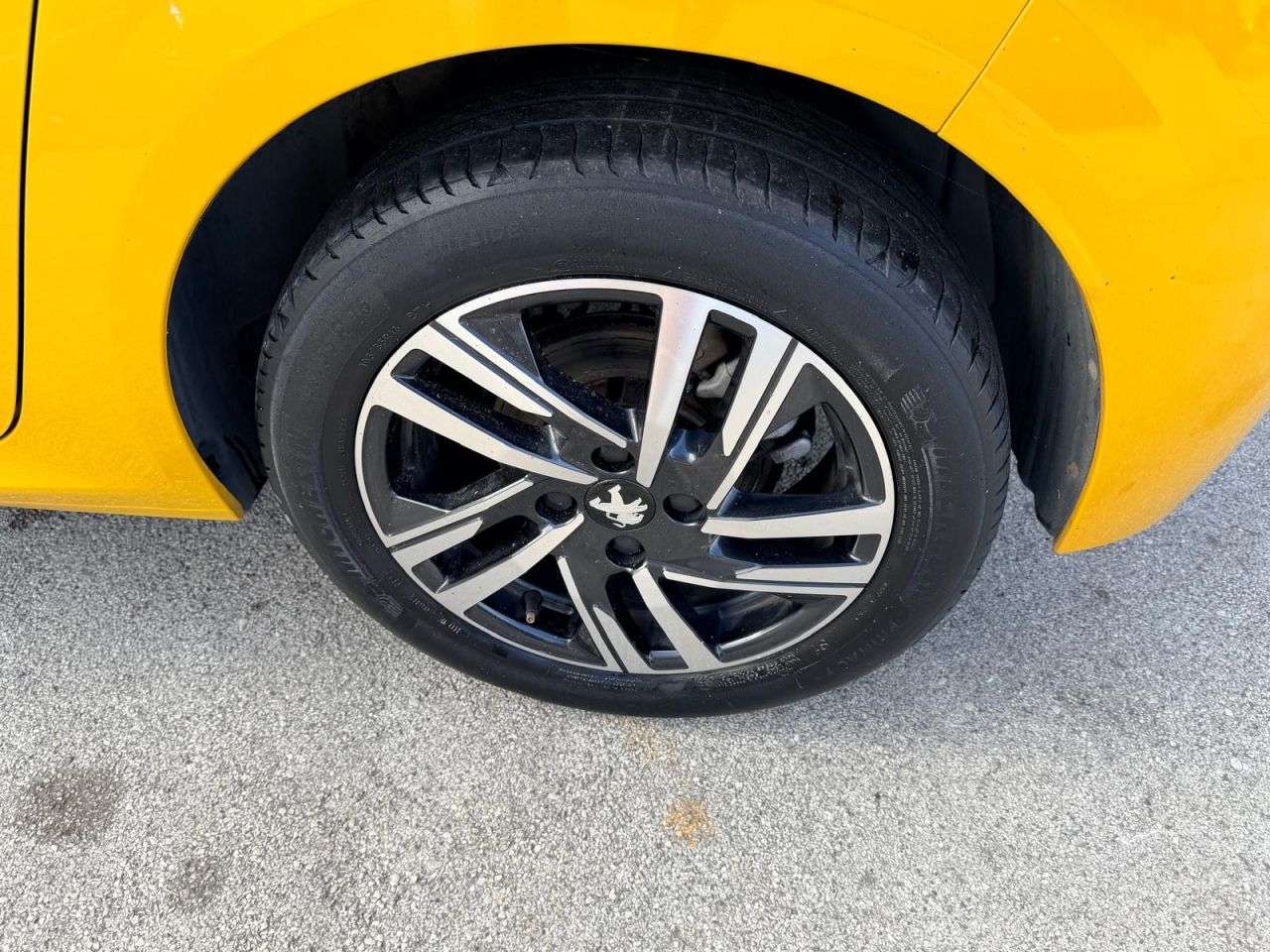 2022 PEUGEOT 208 2022 PEUGEOT 208