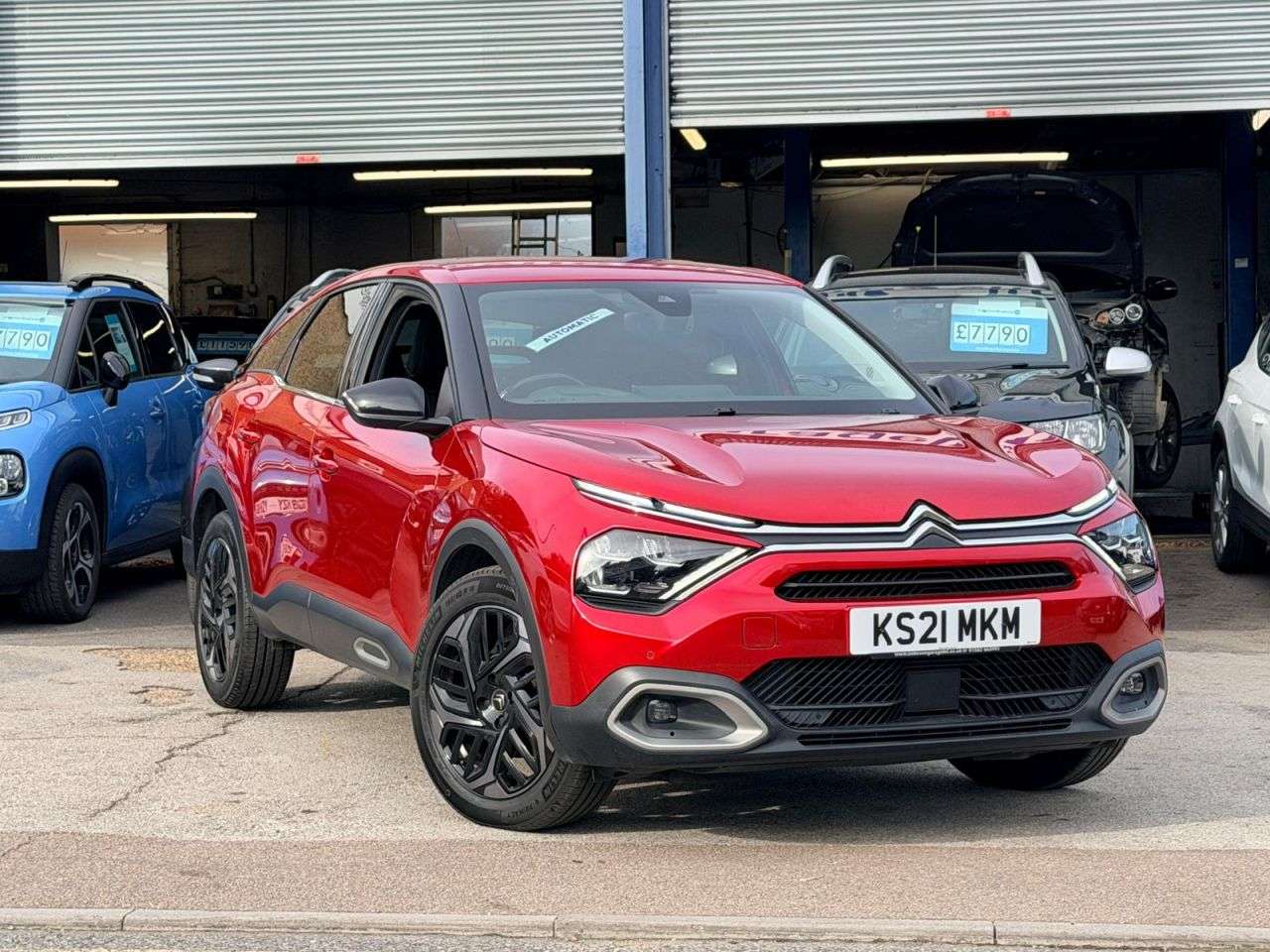 A 2021 CITROEN C4 1.5 BlueHDi Shine Hatchback 5dr Diesel EAT8 Euro 6 (s/s) (130 ps) £200 TO S A 2021 CITROEN C4 1.5 BlueHDi Shine Hatchback 5dr Diesel EAT8 Euro 6 (s/s) (130 ps) £200 TO S