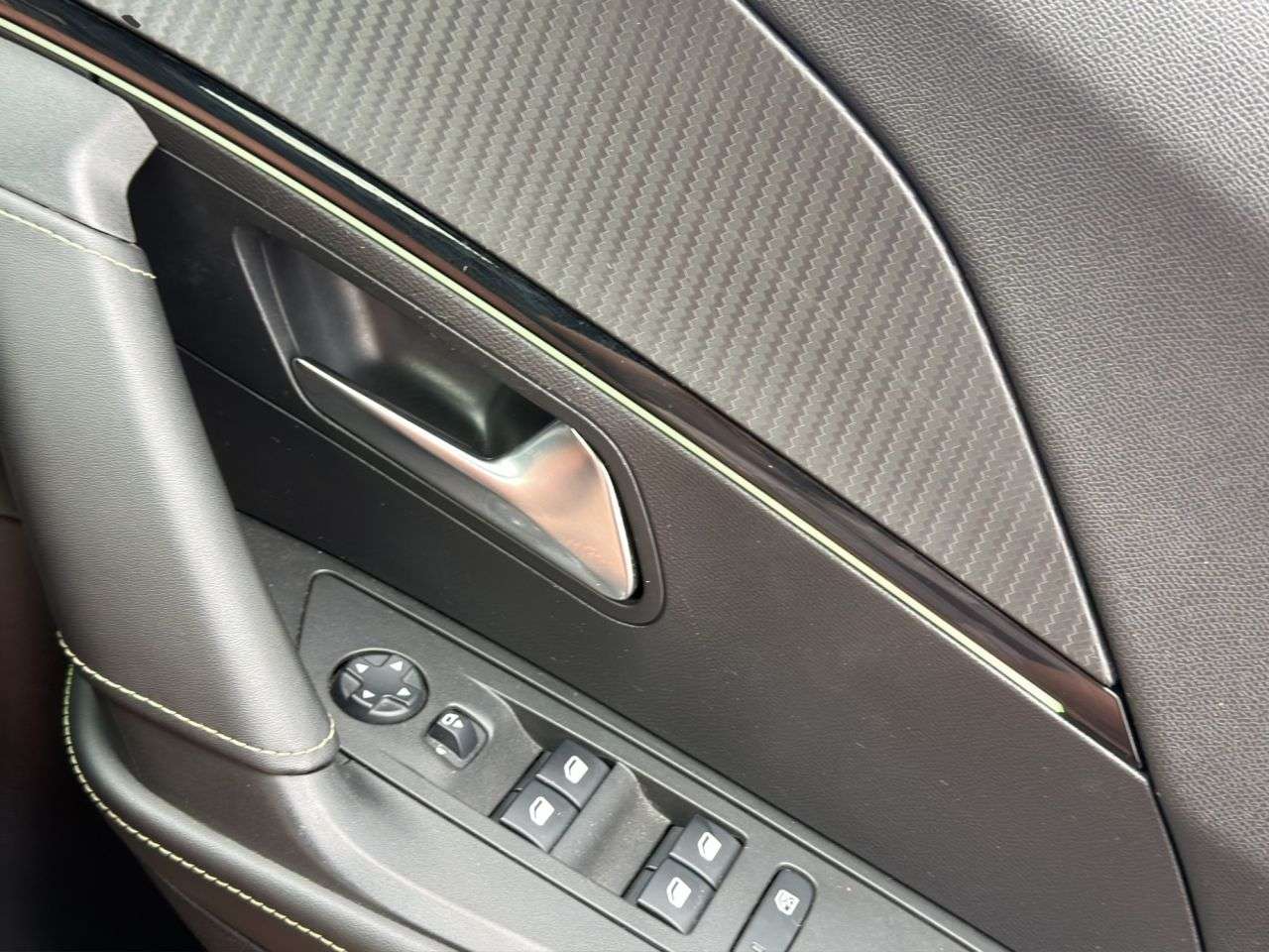 2020 PEUGEOT 2008 2020 PEUGEOT 2008