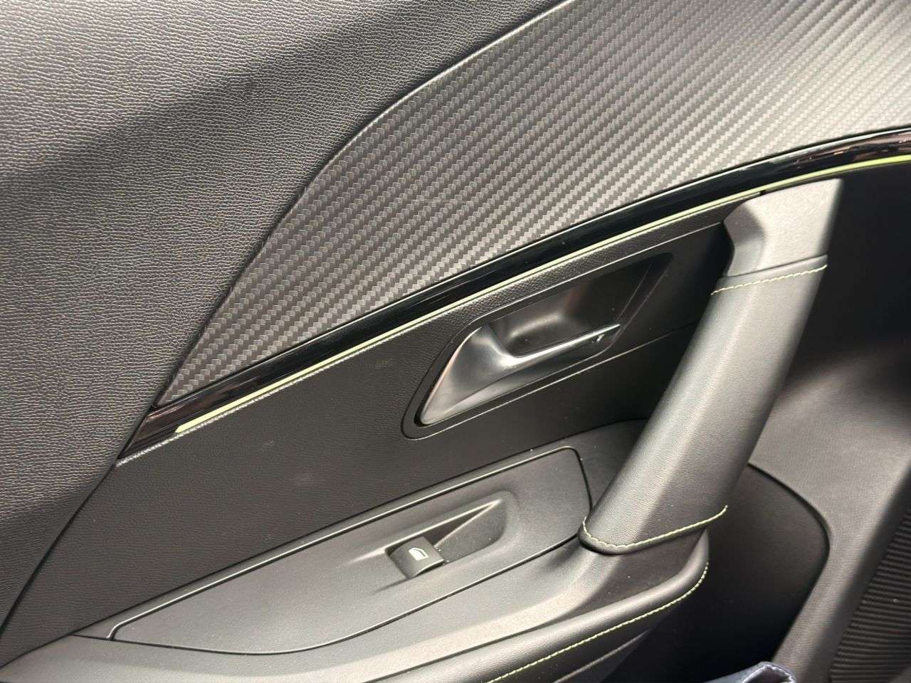 2020 PEUGEOT 2008 2020 PEUGEOT 2008