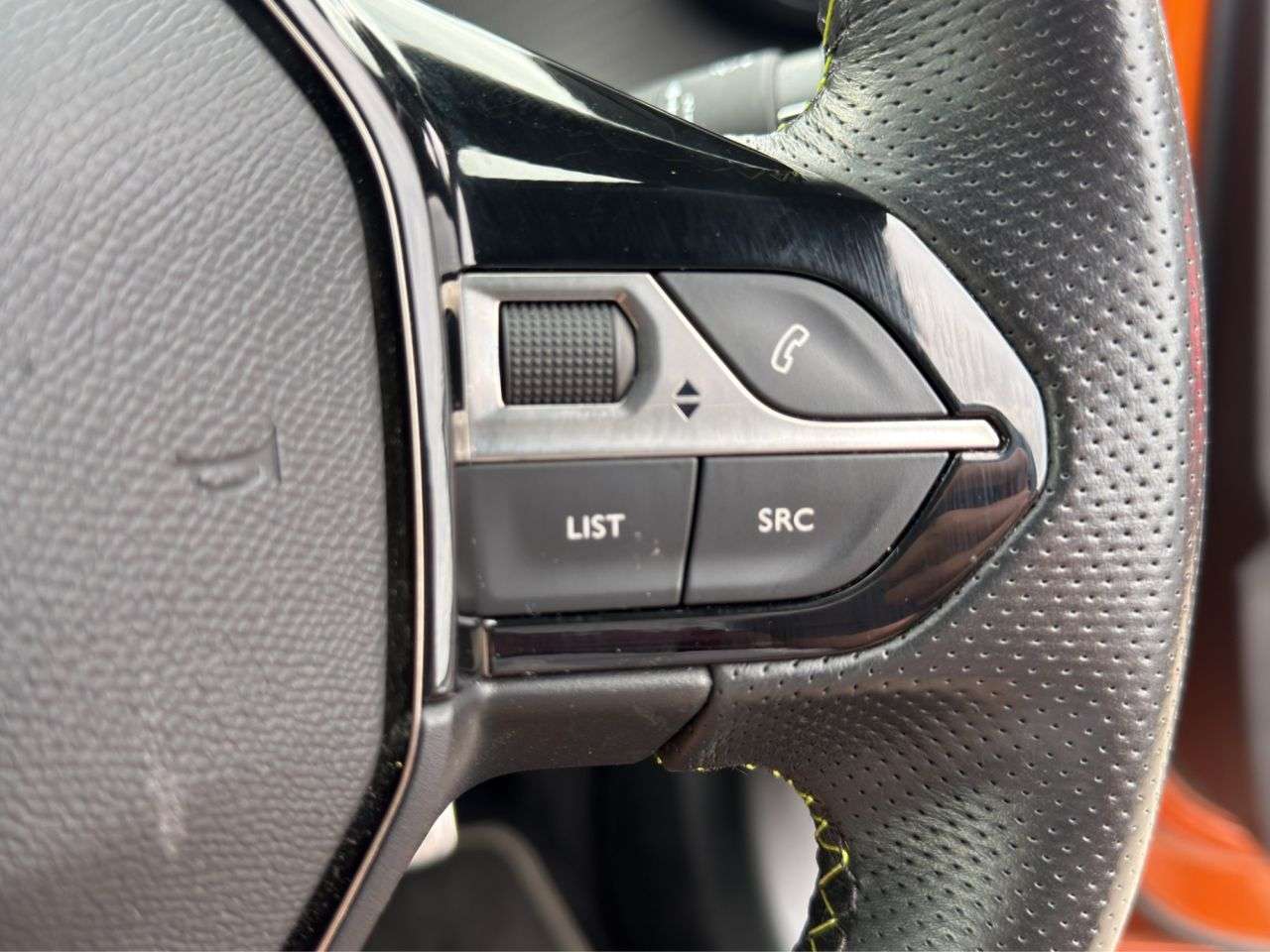 2020 PEUGEOT 2008 2020 PEUGEOT 2008