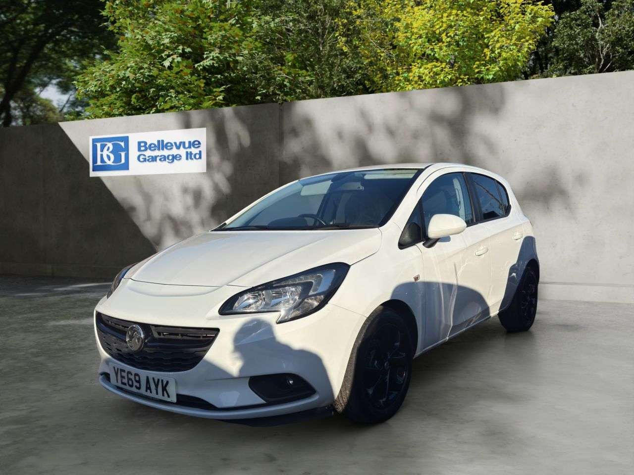 A 2019 VAUXHALL CORSA 1.4i ecoTEC Griffin Hatchback 5dr Petrol Manual Euro 6 (75 ps) £200 TO SECU A 2019 VAUXHALL CORSA 1.4i ecoTEC Griffin Hatchback 5dr Petrol Manual Euro 6 (75 ps) £200 TO SECU