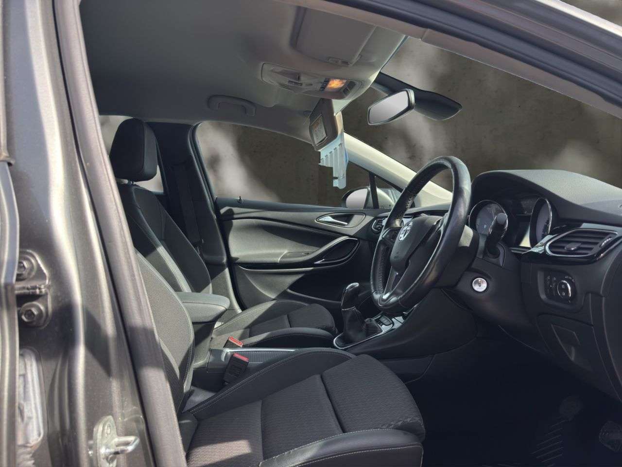 A 2019 VAUXHALL ASTRA 1.6 CDTi BlueInjection Griffin Hatchback 5dr Diesel Manual Euro 6 (s/s) (13 A 2019 VAUXHALL ASTRA 1.6 CDTi BlueInjection Griffin Hatchback 5dr Diesel Manual Euro 6 (s/s) (13