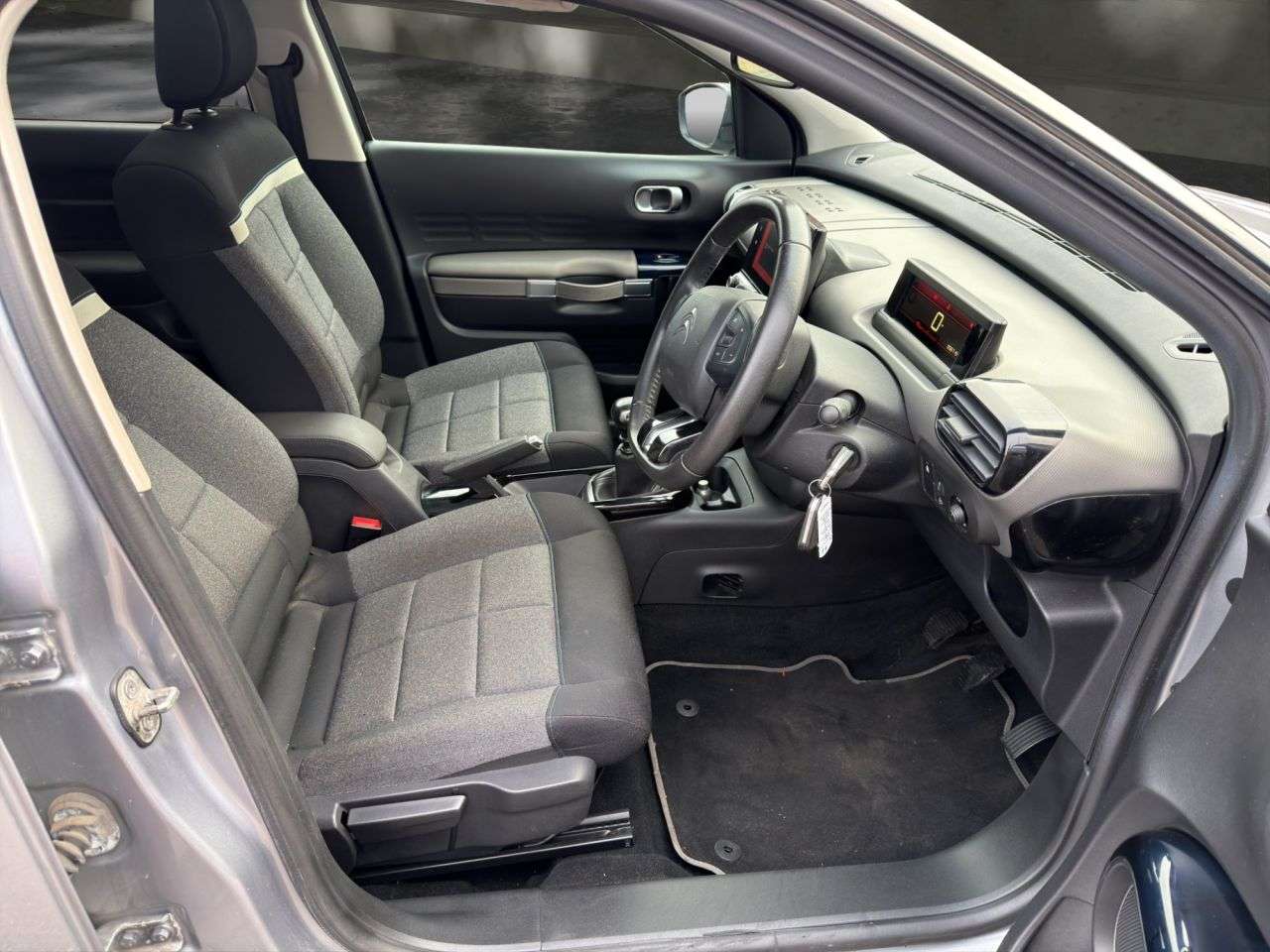 A 2019 CITROEN C4 CACTUS 1.5 BlueHDi Flair Hatchback 5dr Diesel Manual Euro 6 (s/s) (100 ps) £200 TO A 2019 CITROEN C4 CACTUS 1.5 BlueHDi Flair Hatchback 5dr Diesel Manual Euro 6 (s/s) (100 ps) £200 TO