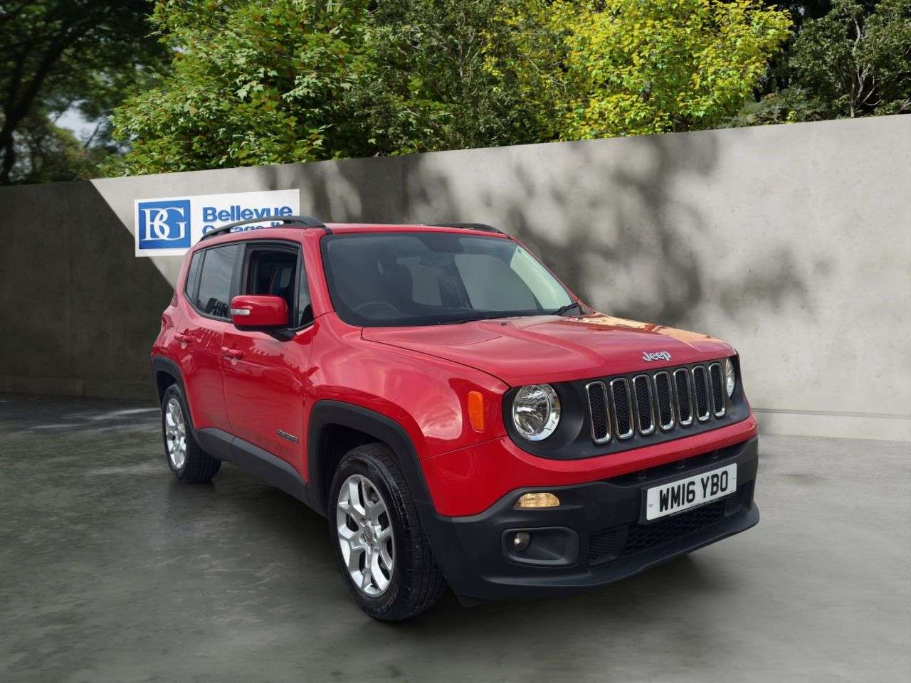 A 2016 JEEP RENEGADE LONGITUDE A 2016 JEEP RENEGADE LONGITUDE