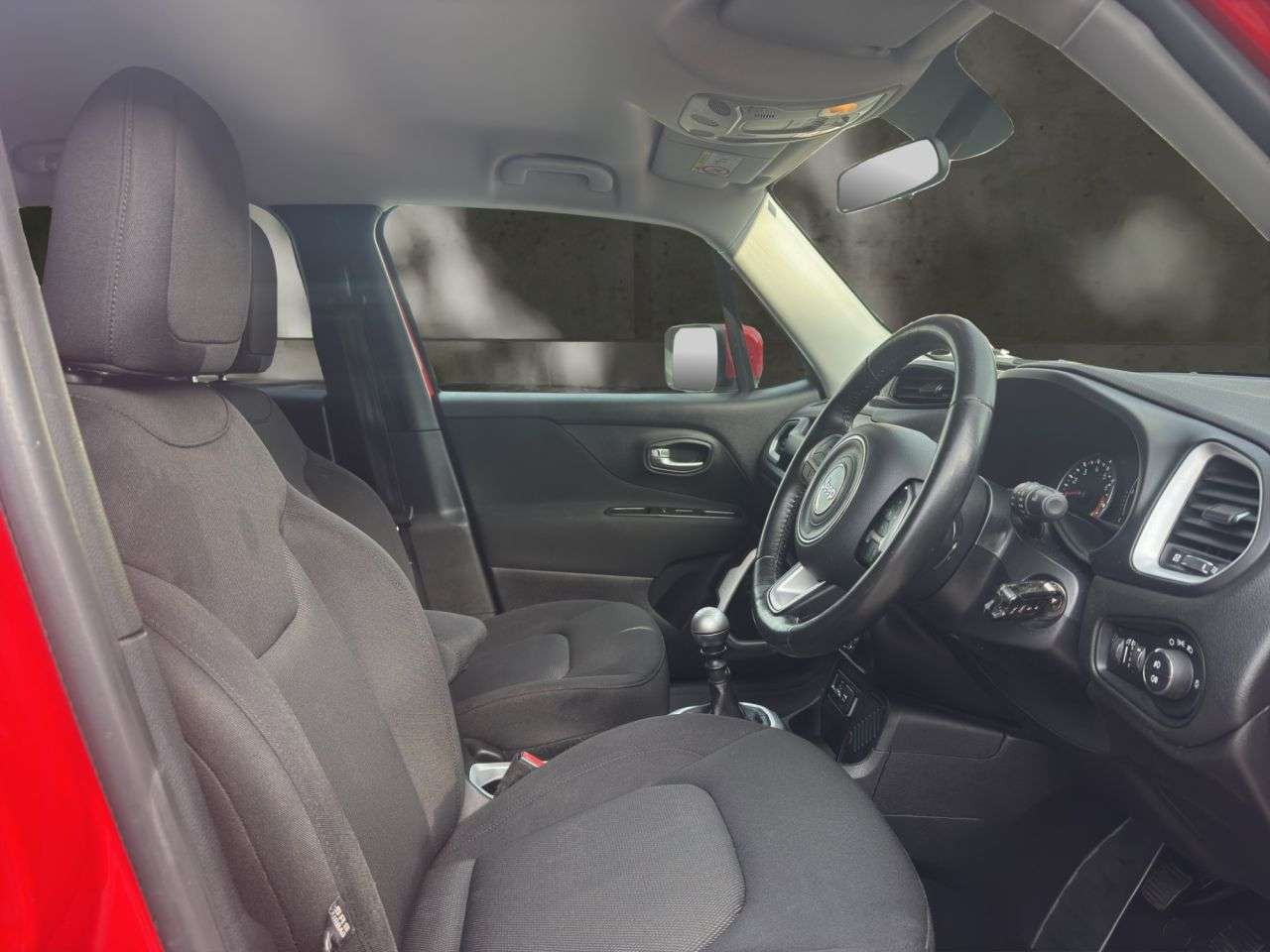 A 2016 JEEP RENEGADE LONGITUDE A 2016 JEEP RENEGADE LONGITUDE