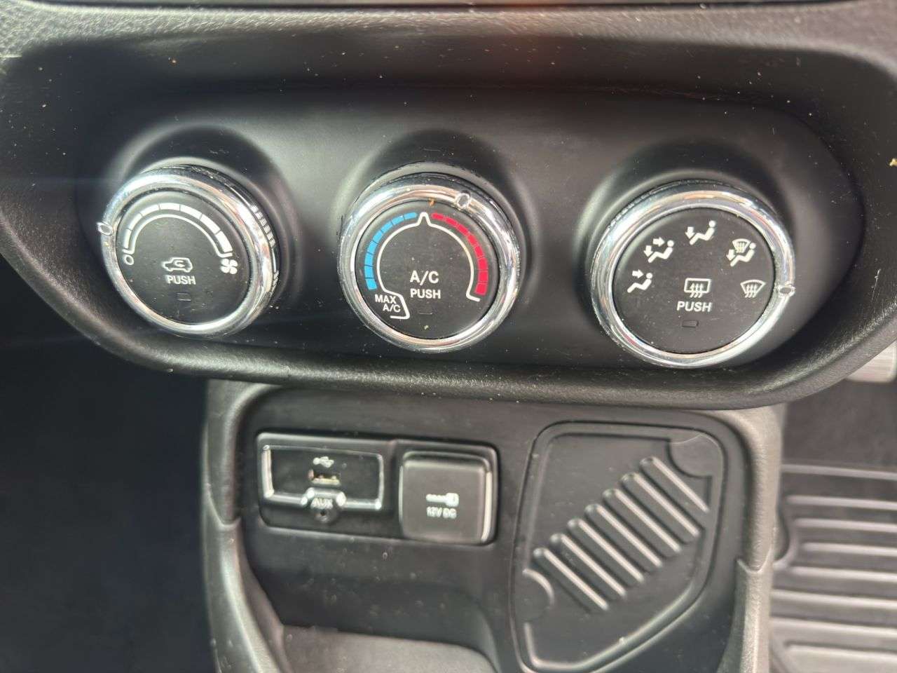 2016 JEEP RENEGADE 2016 JEEP RENEGADE