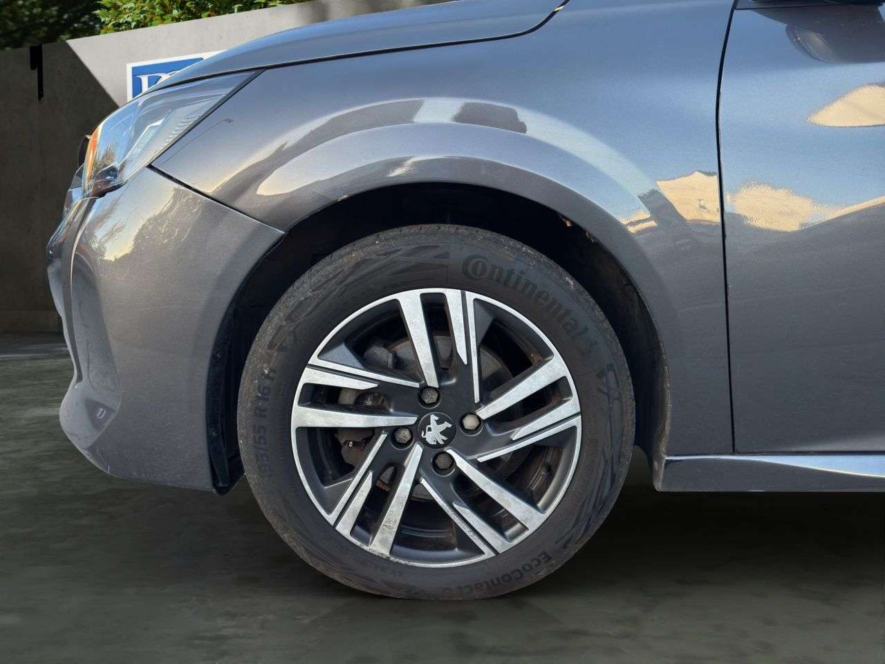 2023 PEUGEOT 208 2023 PEUGEOT 208
