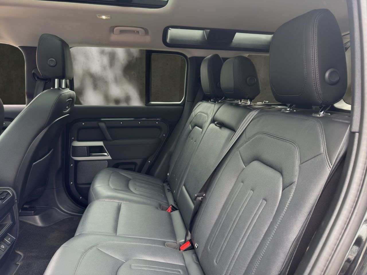 2021 LAND ROVER DEFENDER 110 2021 LAND ROVER DEFENDER 110