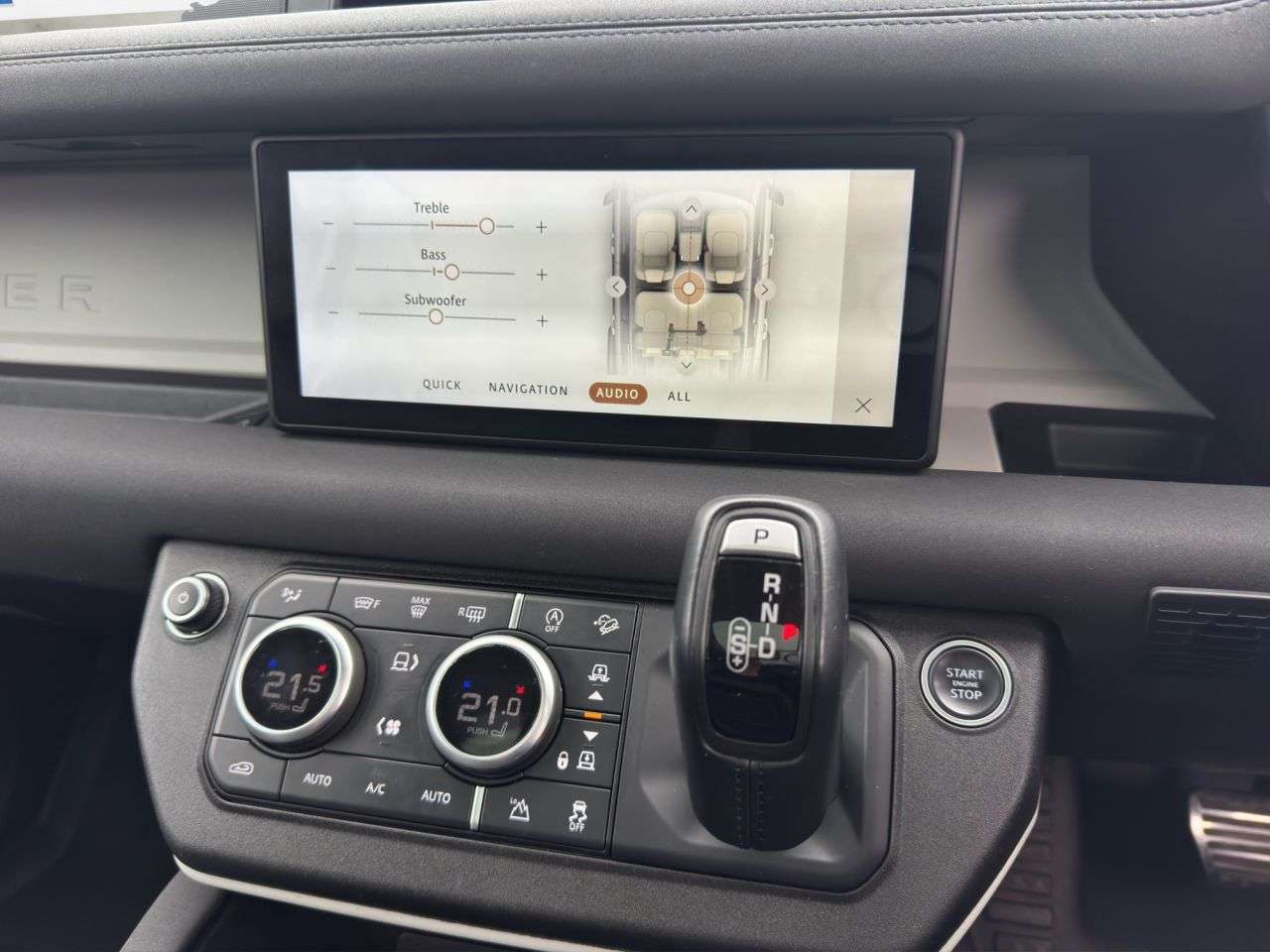 2021 LAND ROVER DEFENDER 110 2021 LAND ROVER DEFENDER 110