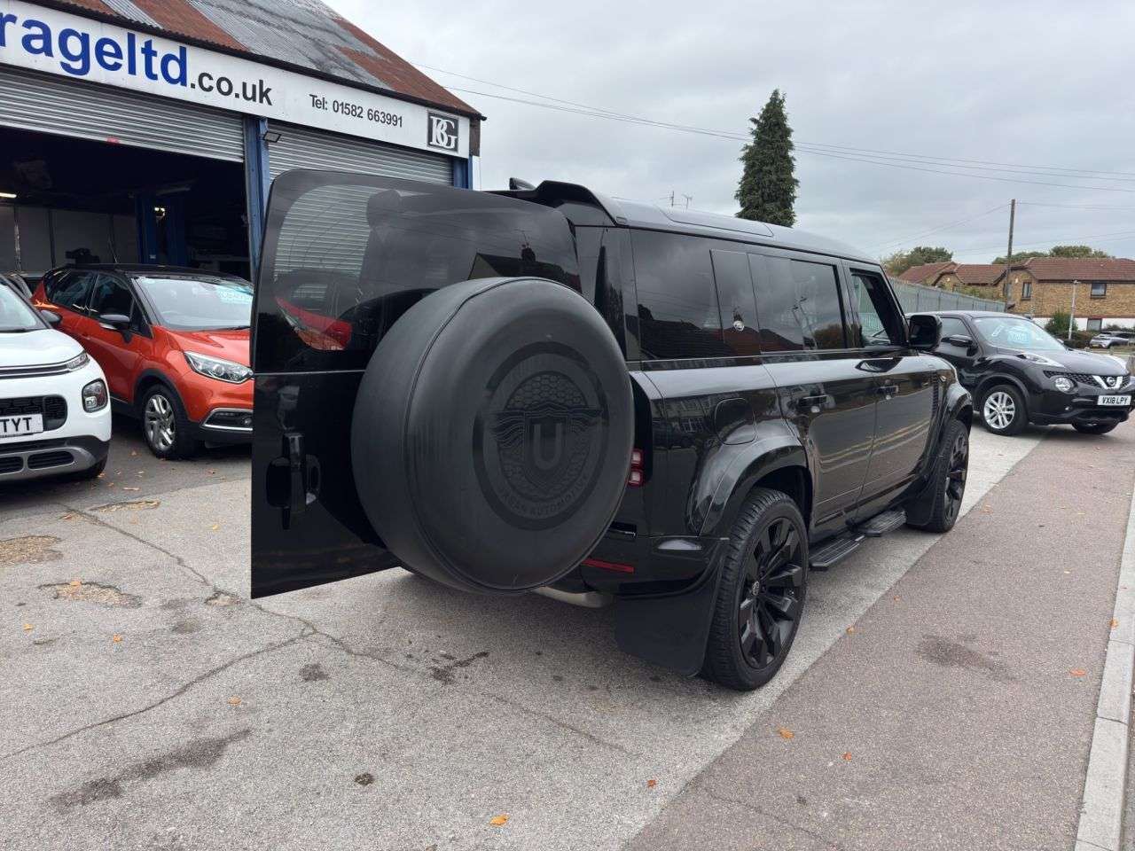 2021 LAND ROVER DEFENDER 110 2021 LAND ROVER DEFENDER 110