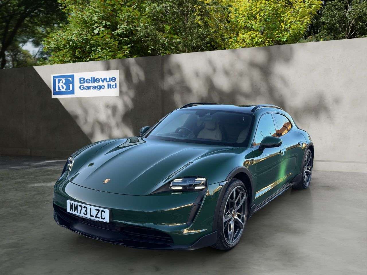 A 2023 PORSCHE TAYCAN Performance Plus 93.4kWh 4S Cross Turismo 5dr Electric Auto 4WD (11kW Charg A 2023 PORSCHE TAYCAN Performance Plus 93.4kWh 4S Cross Turismo 5dr Electric Auto 4WD (11kW Charg