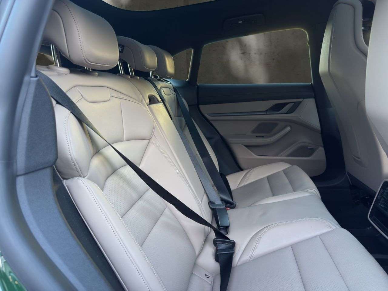 2023 PORSCHE TAYCAN 2023 PORSCHE TAYCAN