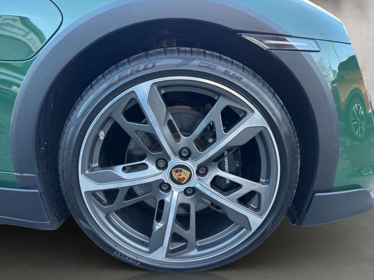 2023 PORSCHE TAYCAN 2023 PORSCHE TAYCAN