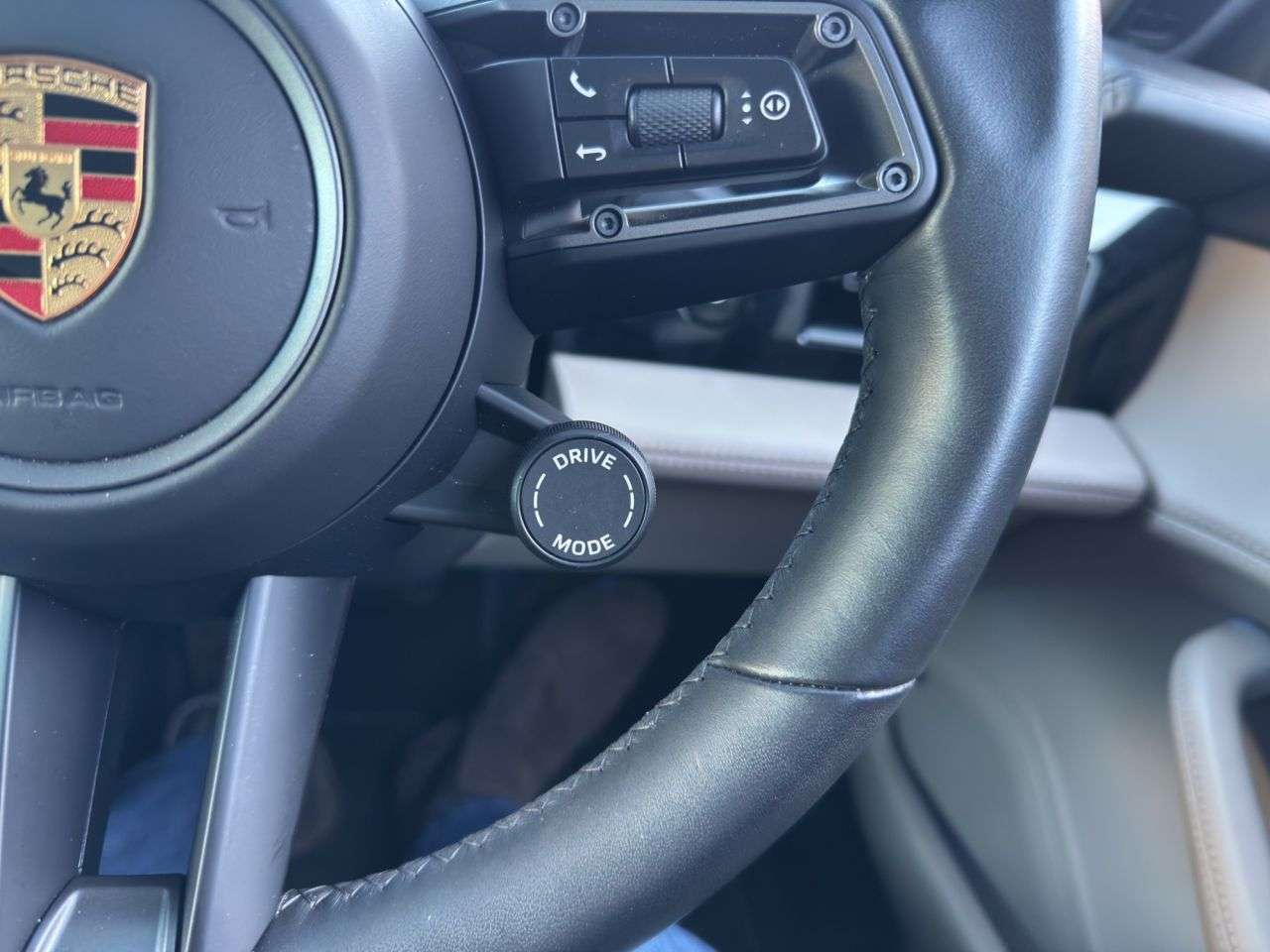 2023 PORSCHE TAYCAN 2023 PORSCHE TAYCAN