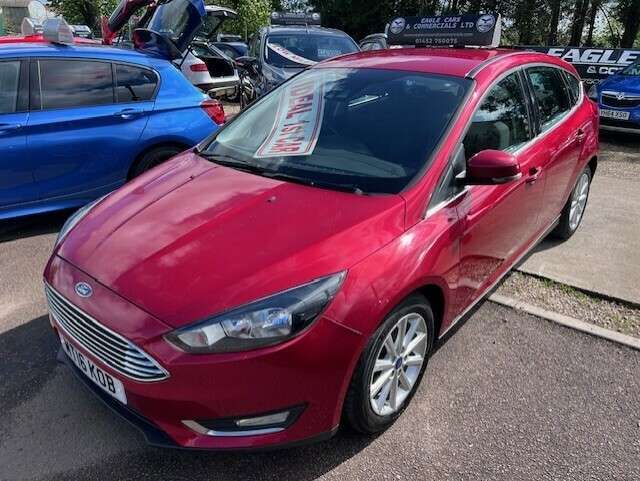 A 2016 FORD FOCUS TITANIUM A 2016 FORD FOCUS TITANIUM