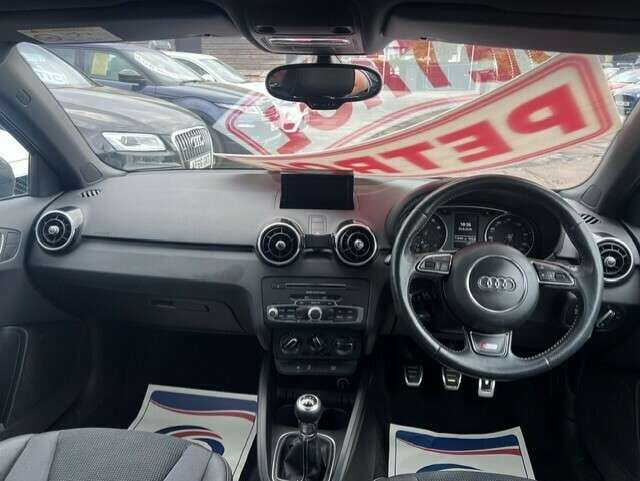 2017 AUDI A1 2017 AUDI A1