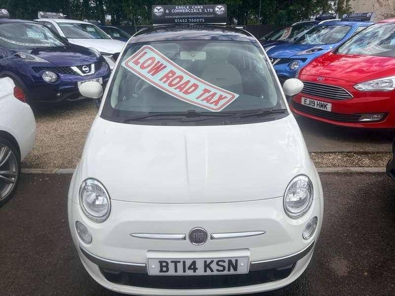 A 2014 FIAT 500 LOUNGE A 2014 FIAT 500 LOUNGE