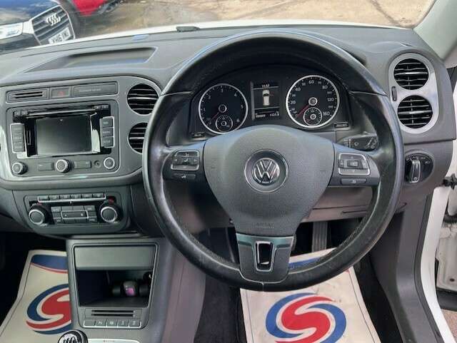 2014 VOLKSWAGEN TIGUAN 2014 VOLKSWAGEN TIGUAN