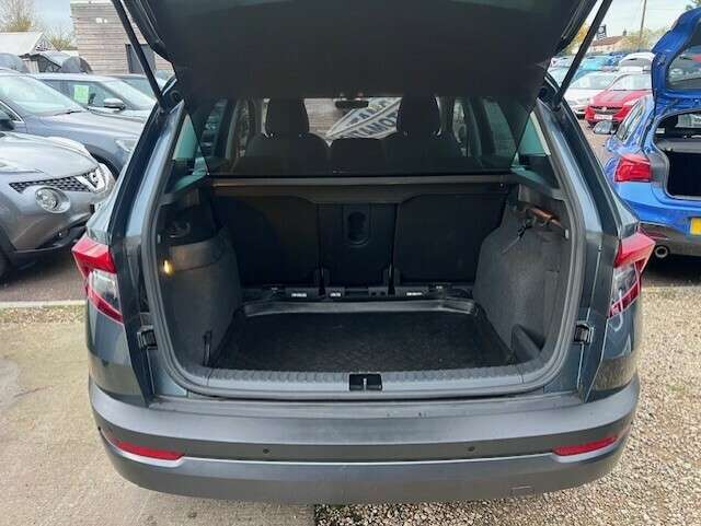 2018 SKODA KAROQ 2018 SKODA KAROQ