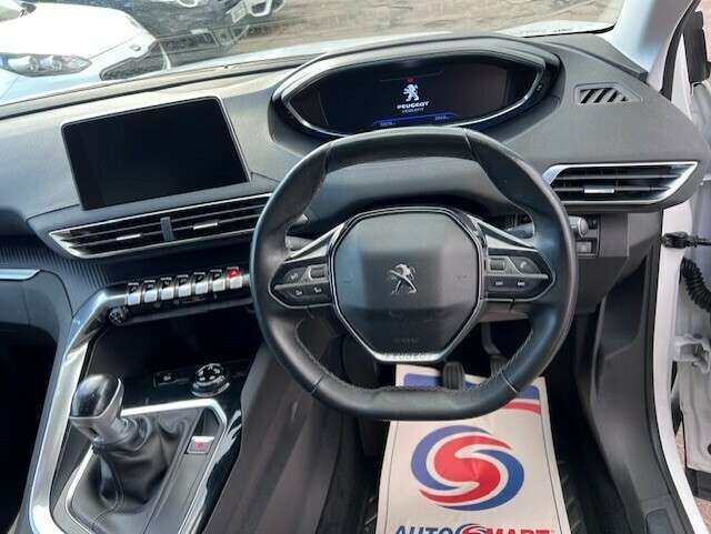 2017 PEUGEOT 3008 2017 PEUGEOT 3008