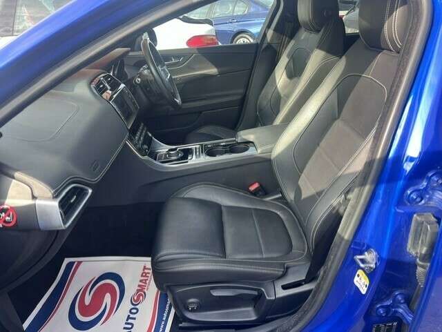 2017 JAGUAR XE 2017 JAGUAR XE
