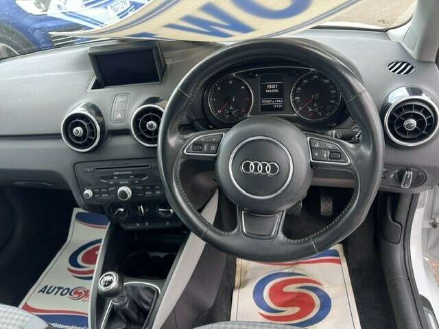 2014 AUDI A1 2014 AUDI A1