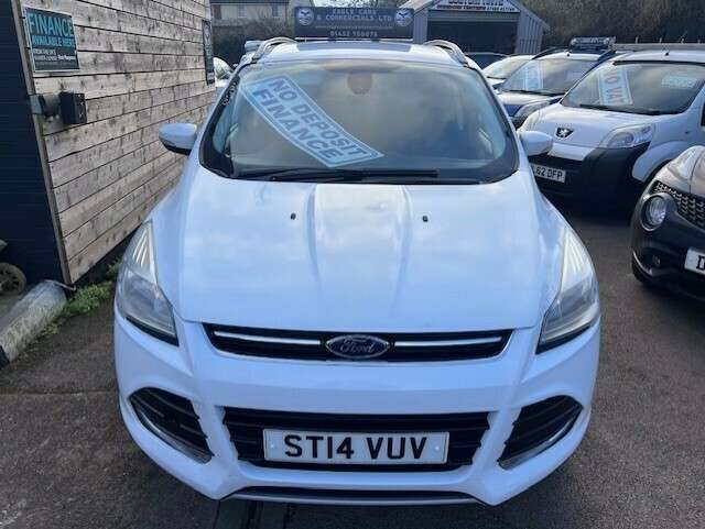 A 2014 FORD KUGA TITANIUM TDCI A 2014 FORD KUGA TITANIUM TDCI