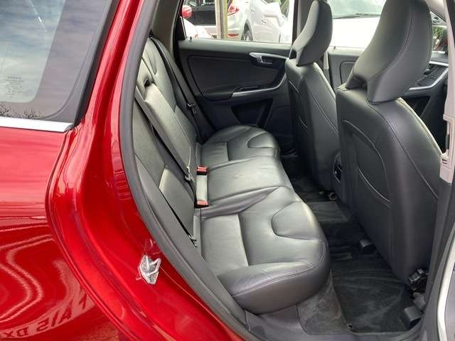 2015 VOLVO XC60 2015 VOLVO XC60